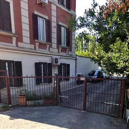 San Peter Vatican Quiet And Lovely * Rome