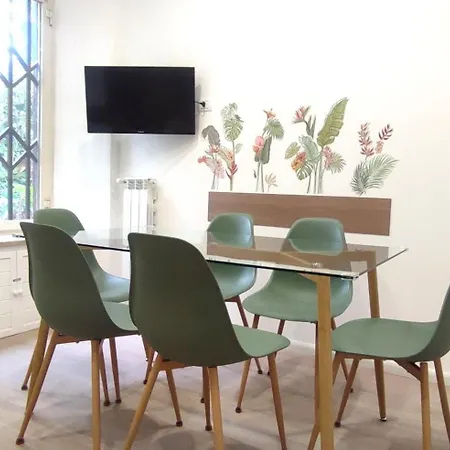 San Peter Vatican Quiet And Lovely * Roma